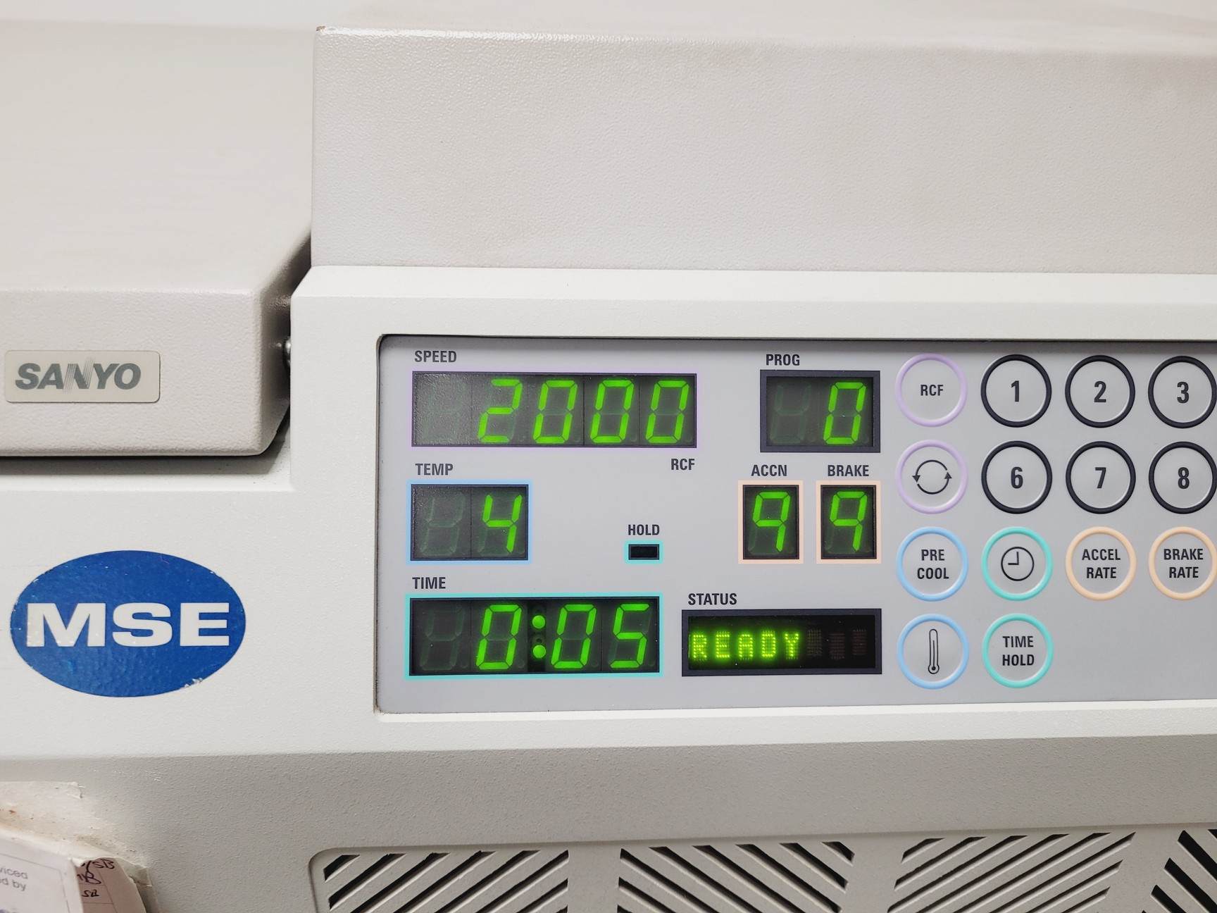 Image of MSE Falcon 6/300 Benchtop Centrifuge