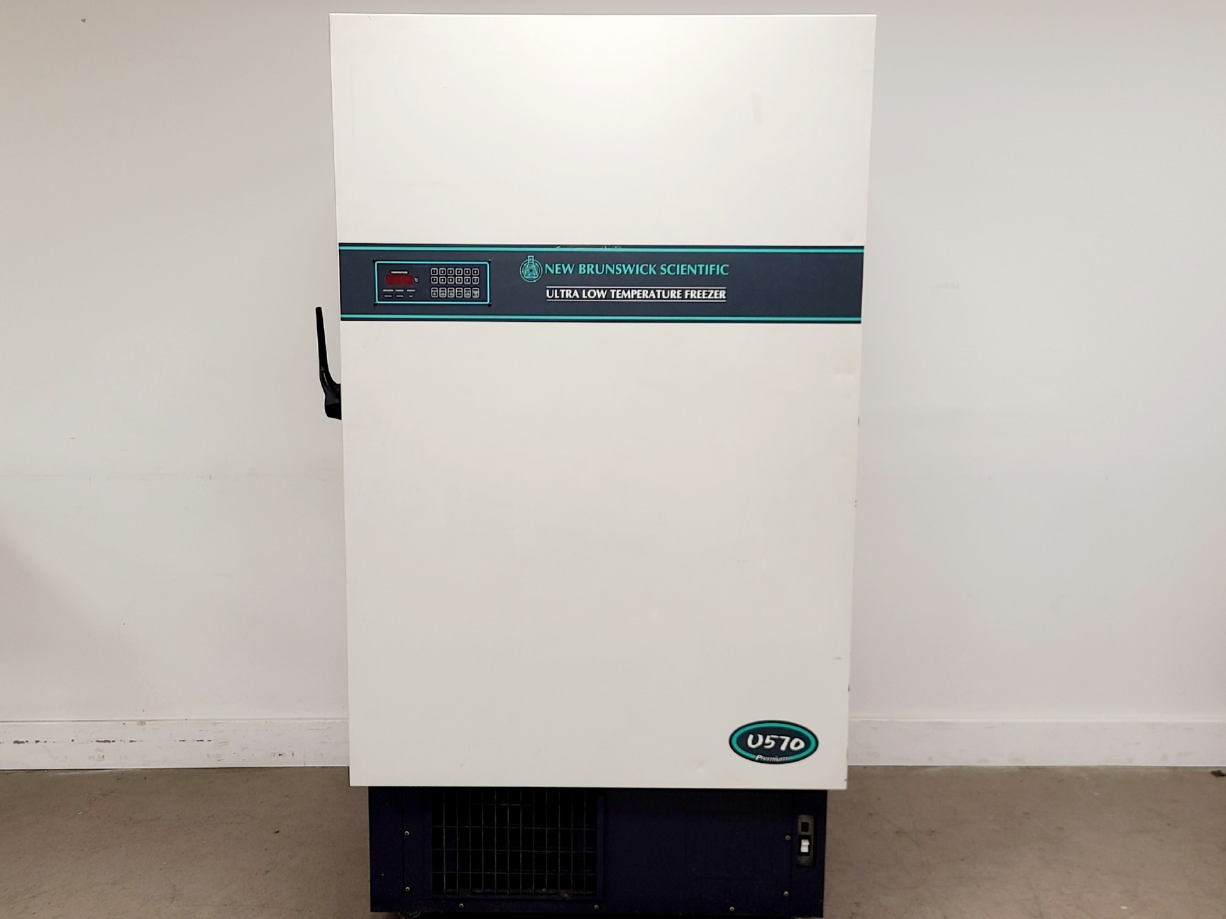 Image of New Brunswick Ultra Low Temperature Freezer U570 -86