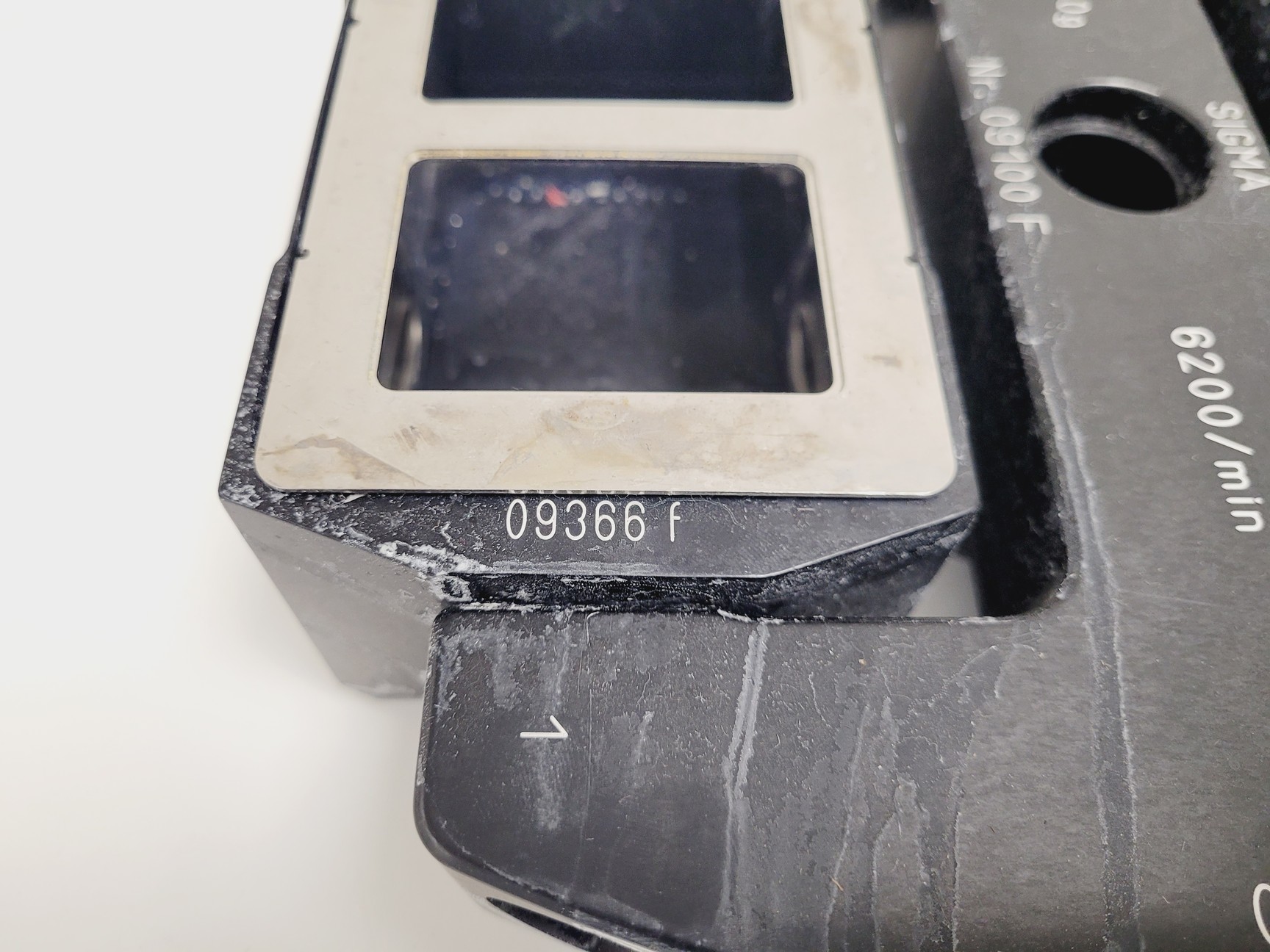 Image of Sigma 4K15C Benchtop Centrifuge