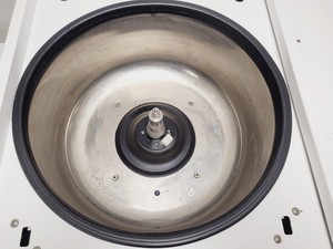 Thumbnail image of Sigma 4K15C Benchtop Centrifuge