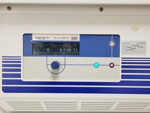 Thumbnail image of Sigma 4K15C Benchtop Centrifuge