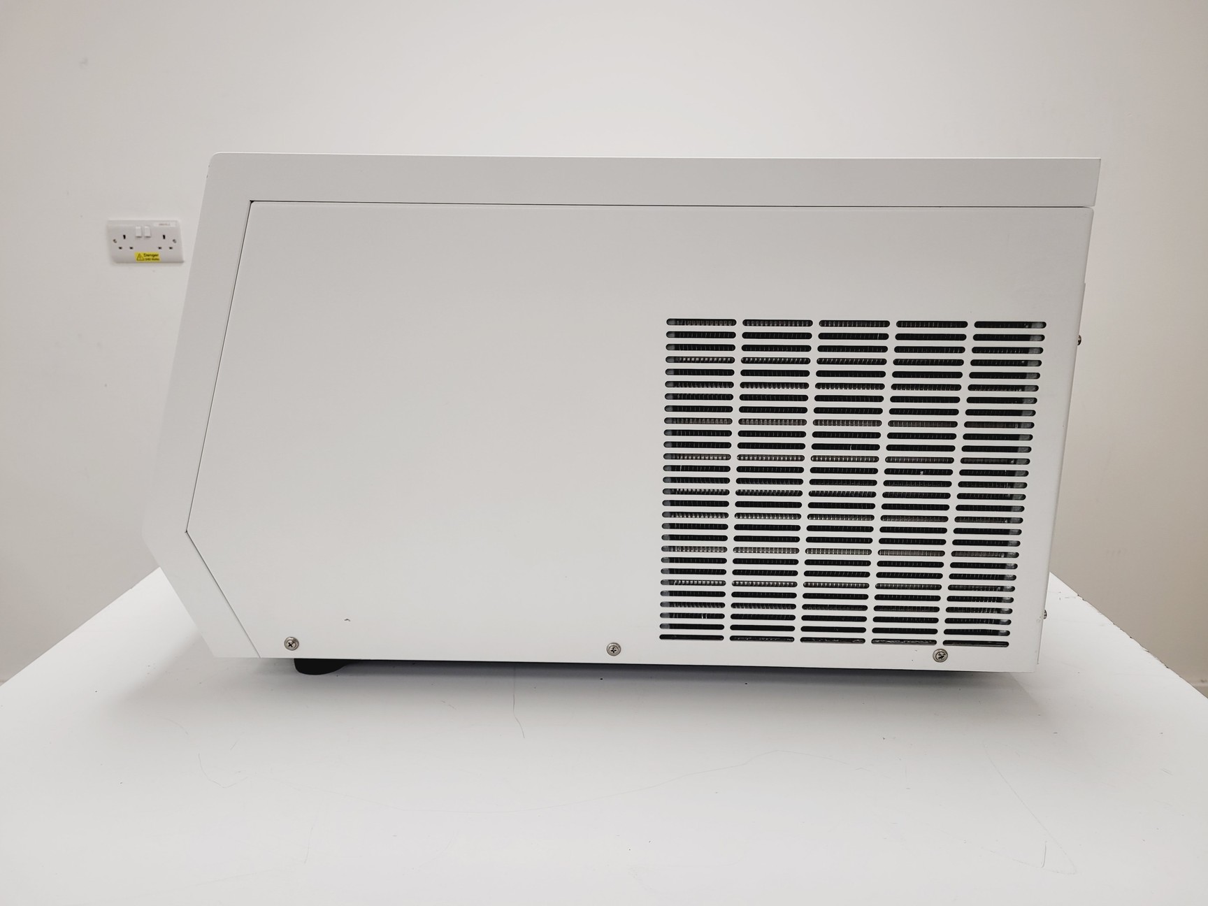 Image of Sigma 4K15C Benchtop Centrifuge