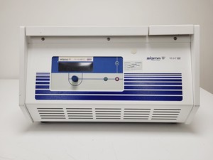 Thumbnail image of Sigma 4K15C Benchtop Centrifuge