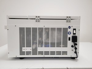 Thumbnail image of Sigma 4K15C Benchtop Centrifuge