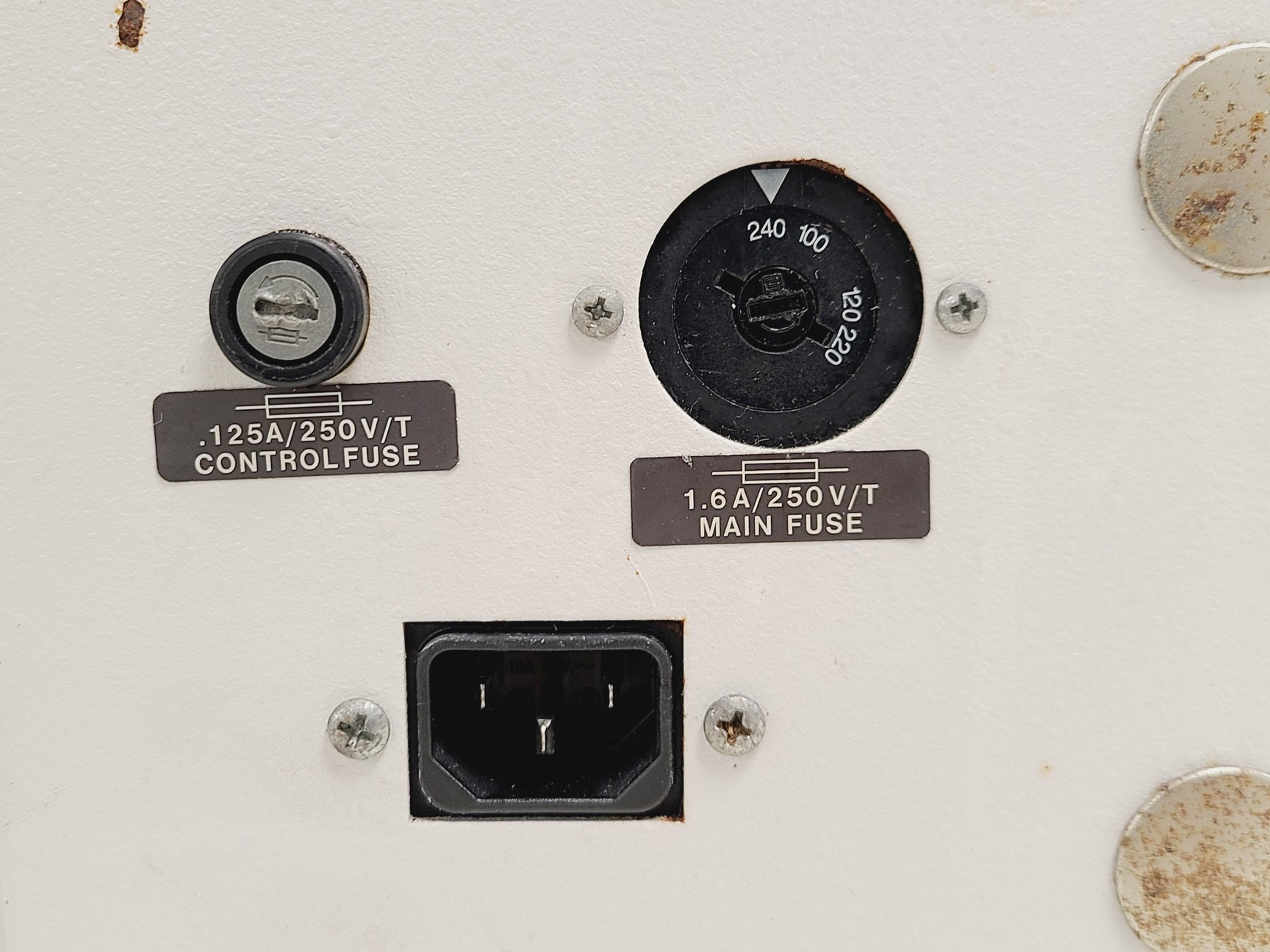 Image of New Brunswick Scientific Innova 4000 Benchtop Incubator Shaker