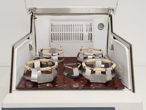 Thumbnail image of New Brunswick Scientific Innova 4000 Benchtop Incubator Shaker