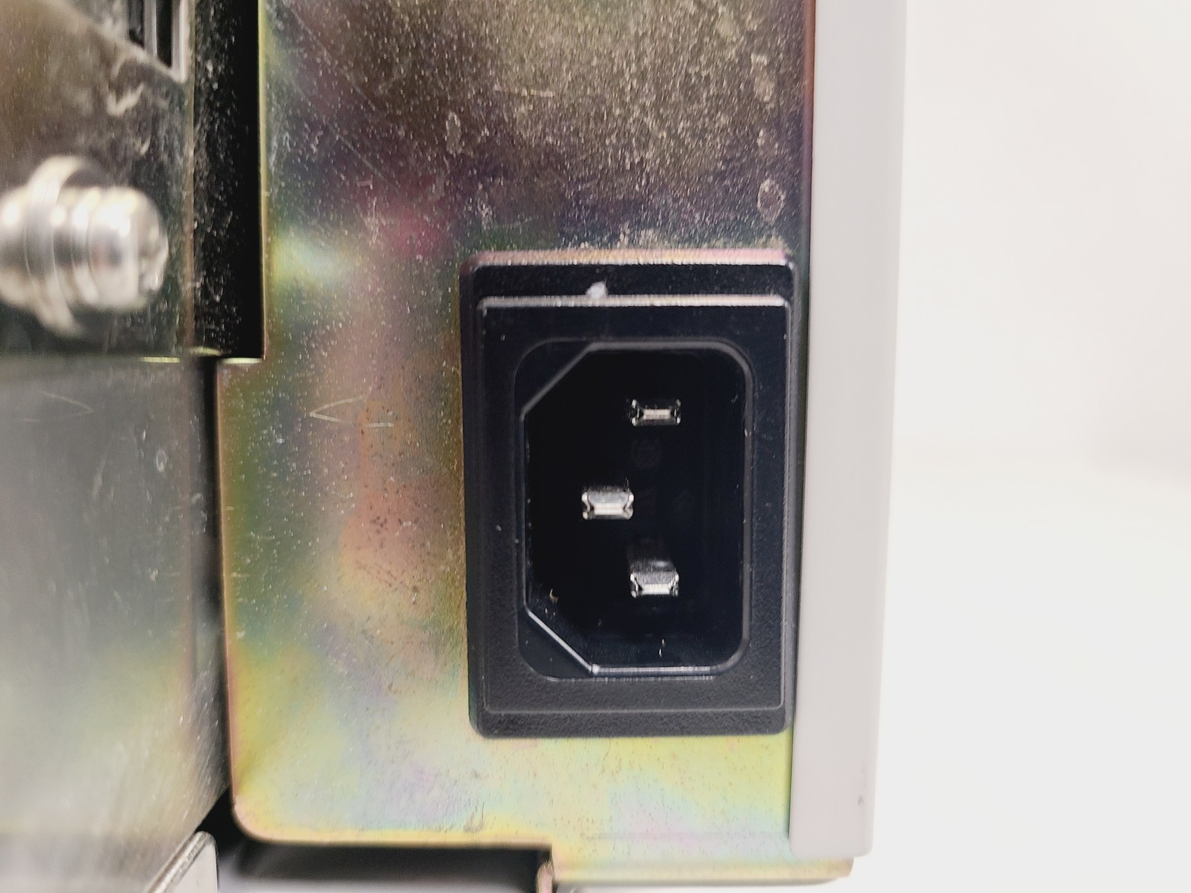 Image of Sakura Tissuetek DRS 2000 Automatic Slide Stainer Lab