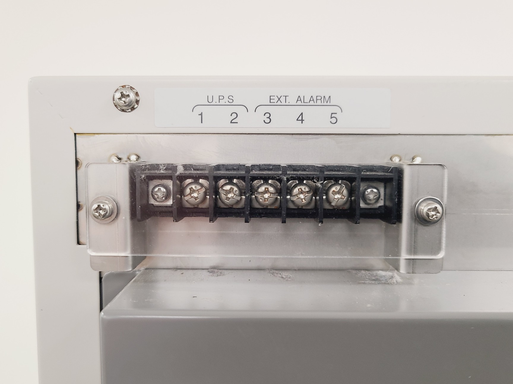 Image of Sakura Tissuetek DRS 2000 Automatic Slide Stainer Lab