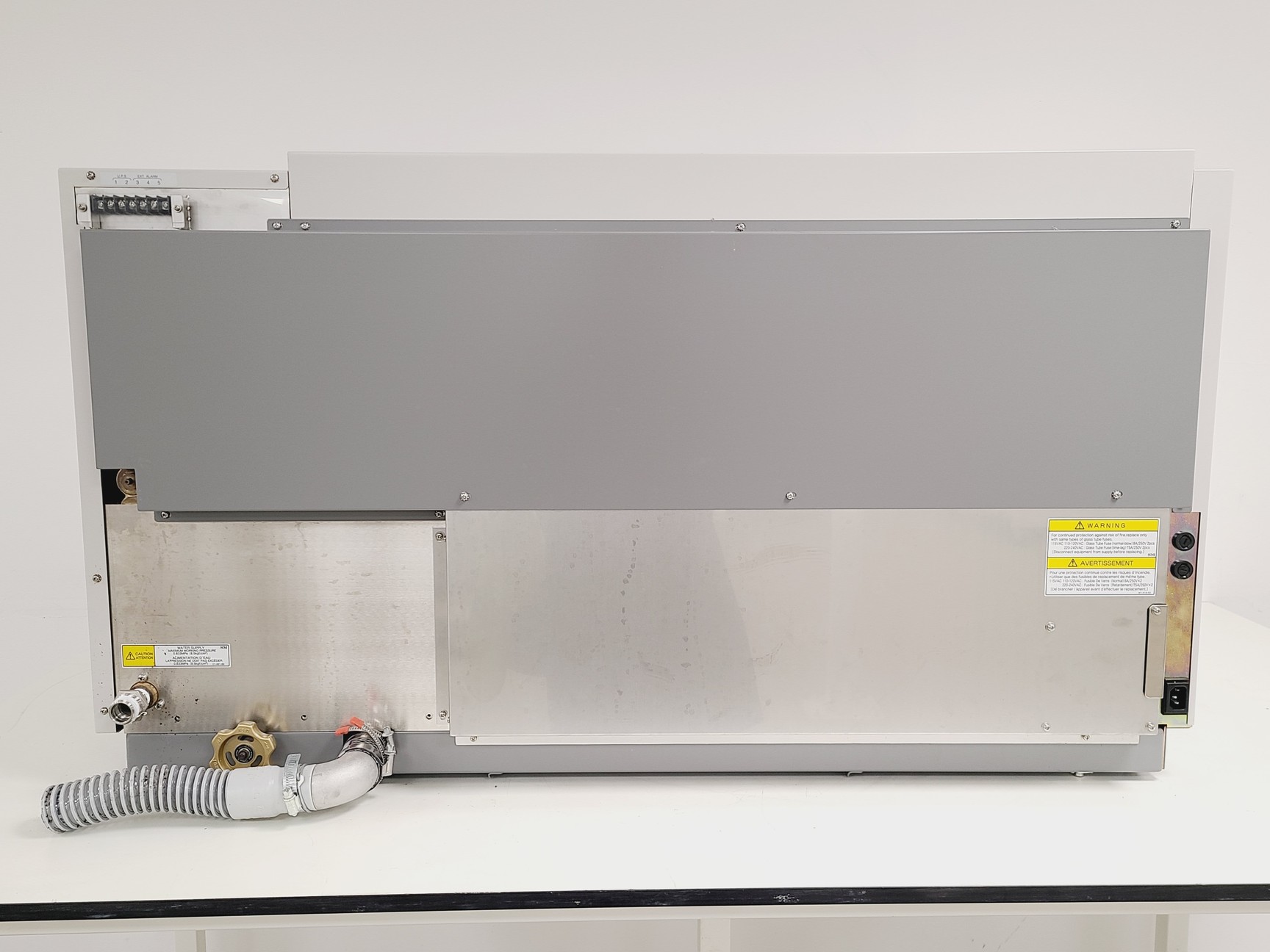 Image of Sakura Tissuetek DRS 2000 Automatic Slide Stainer Lab