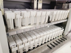 Thumbnail image of Sakura Tissuetek DRS 2000 Automatic Slide Stainer Lab