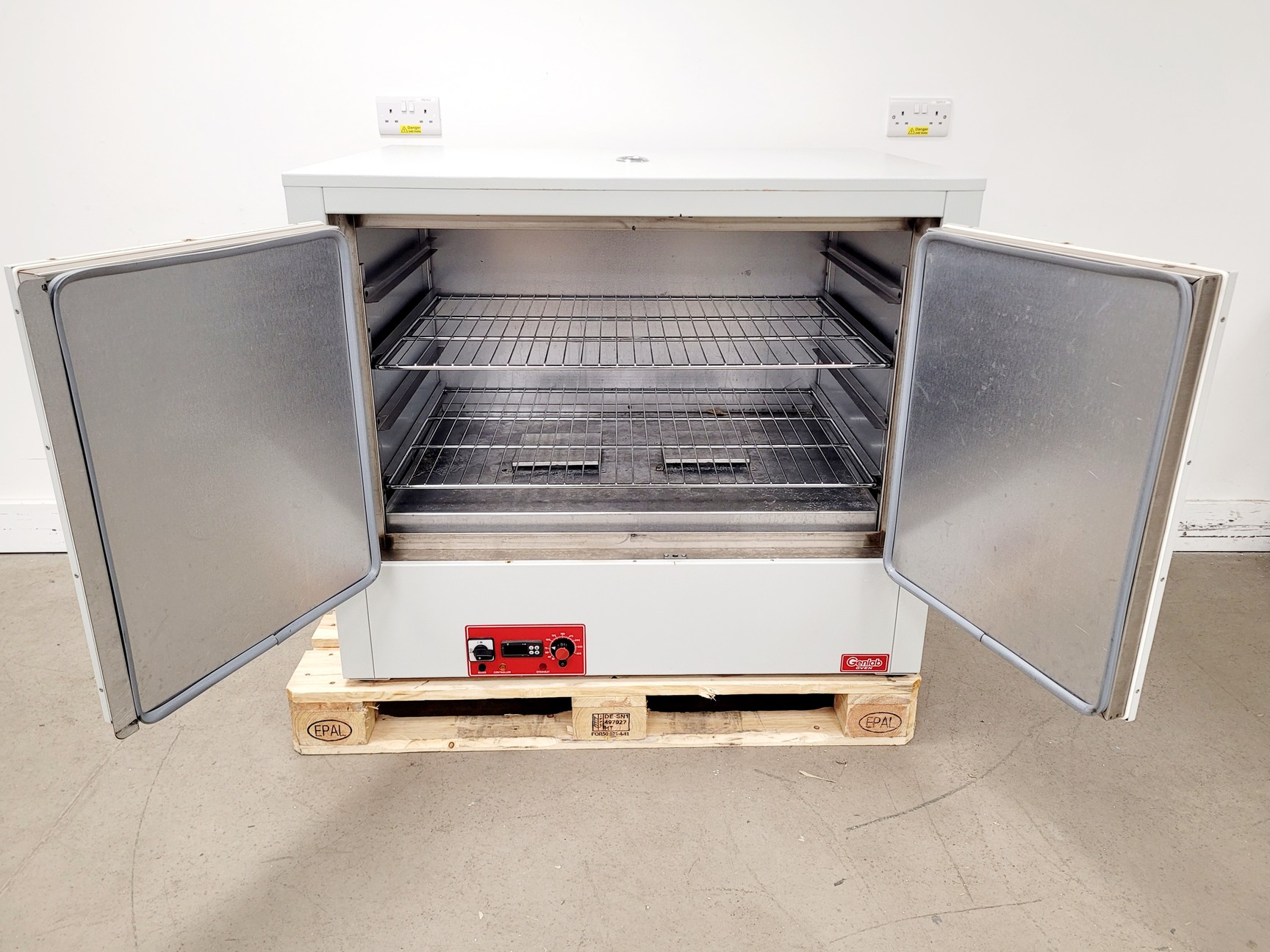 Image of Genlab LCO/12H/DIG Laboratory Drying Oven