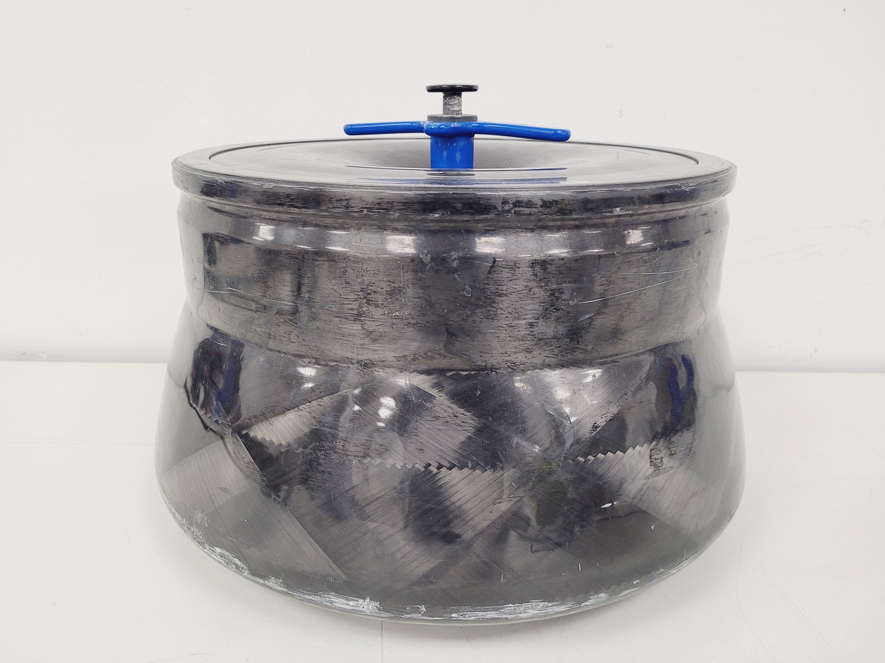 Image of Thermo Scientific Model Fiberlite F9-6x1000 LEX Spares/Repair Lab