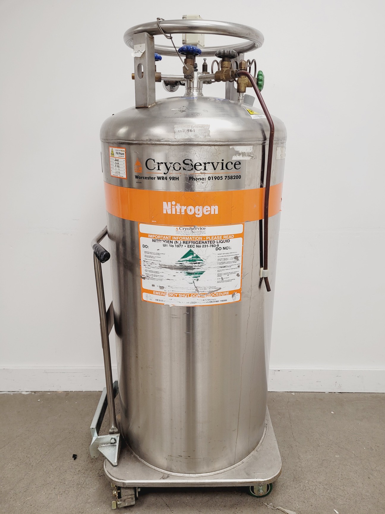 Image of Statebourne Cryogenics CS240 240L Vacuum-insulated Cryogenic Storage Vessel