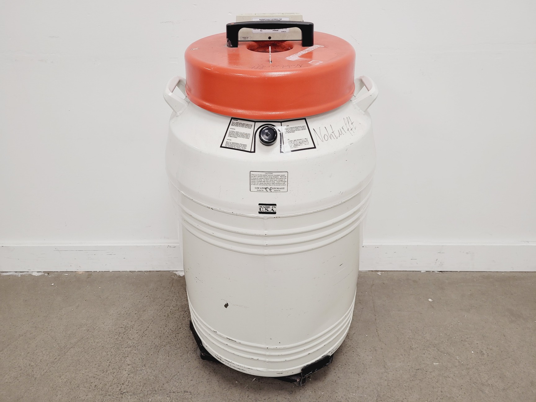 Image of Thermolyne Locator 4 Cryo Biological Storage System