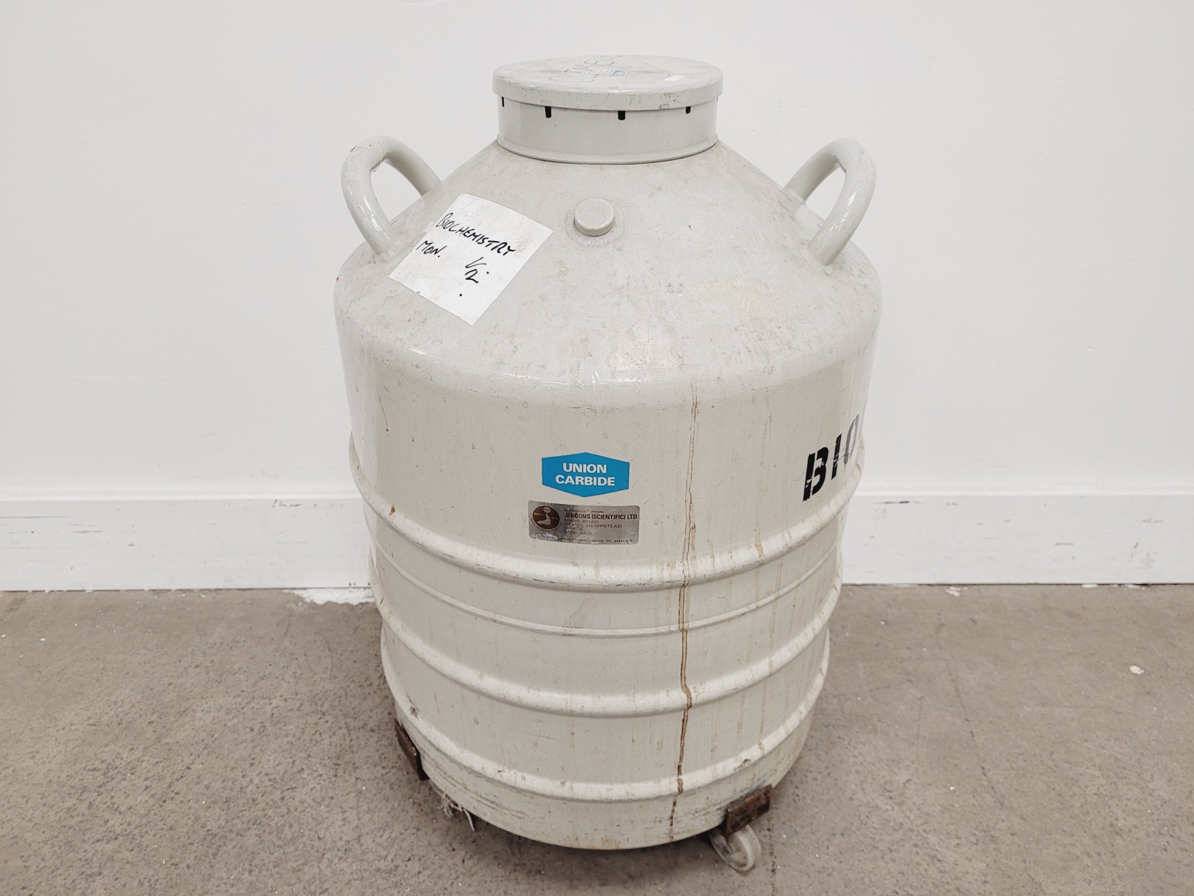 Image of Union Carbide Liquid Nitrogen Refrigerator