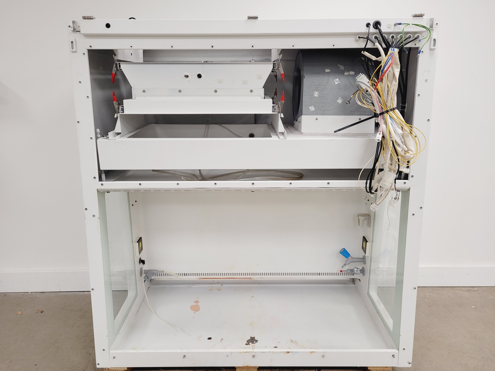 Image of Esco AC2-4G Airstream Duo Safety Cabinet - Spares/Repair Lab