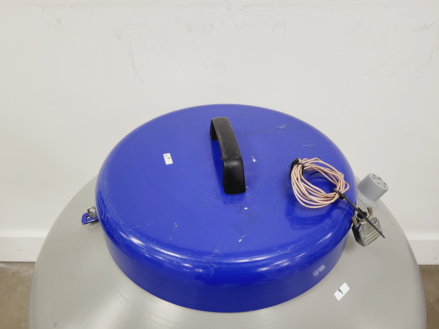 Image of Statebourne Biorack 3000 Liquid Nitrogen Dewar