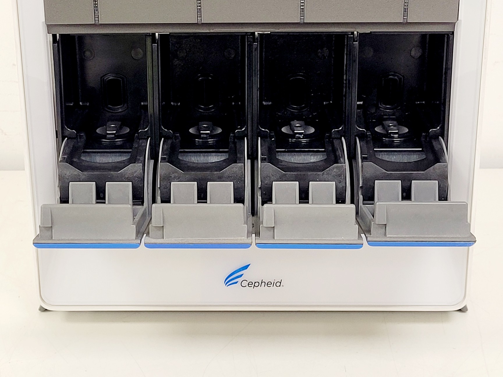 Image of Cepheid GeneXpert IV PCR Machine