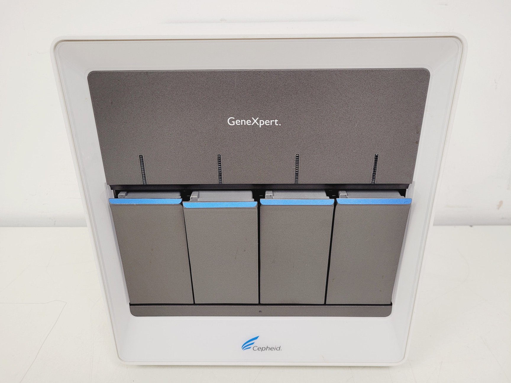 Image of Cepheid GeneXpert IV PCR Machine