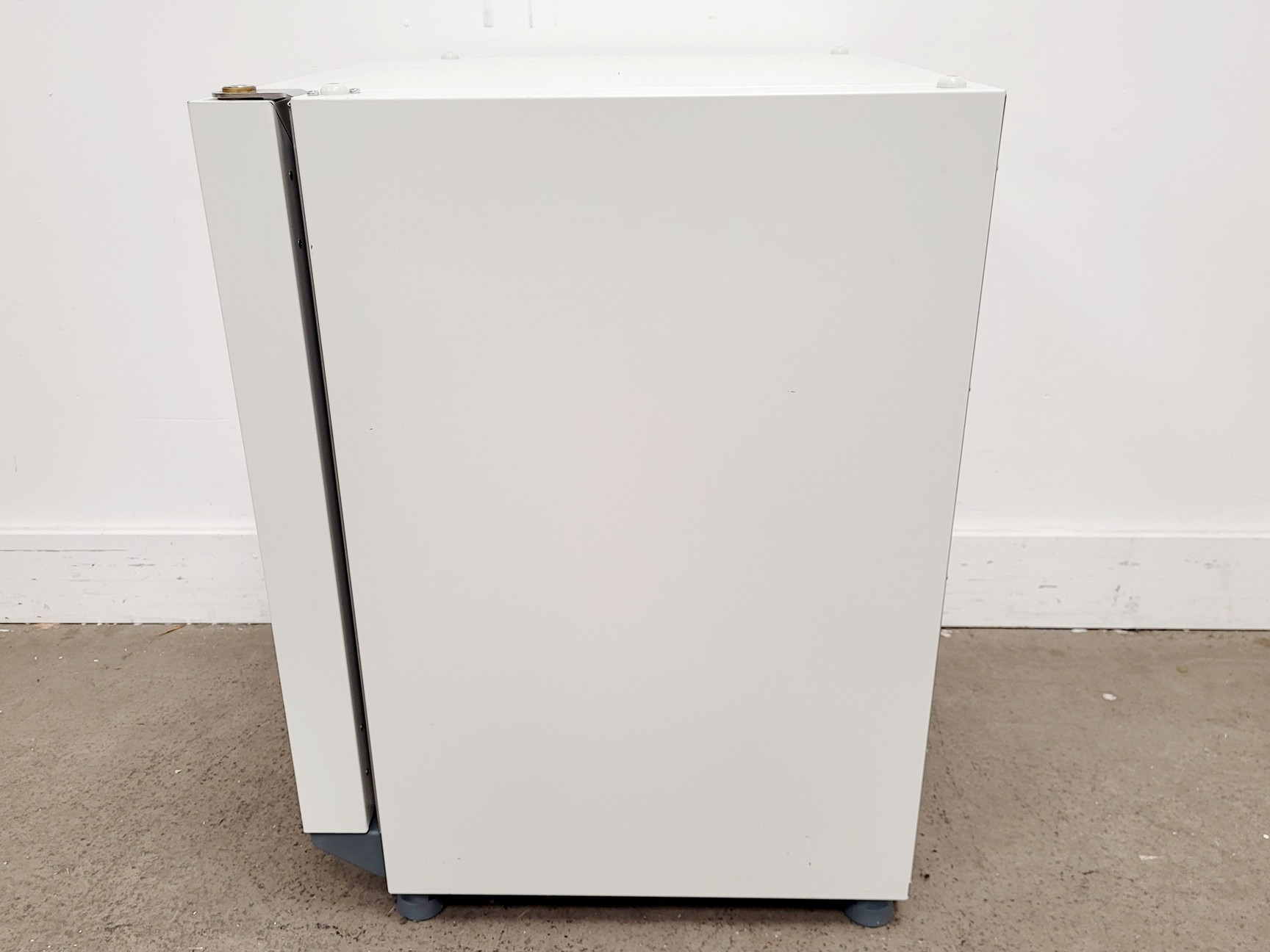 Image of Thermo Scientific Heratherm IGS60 Incubator