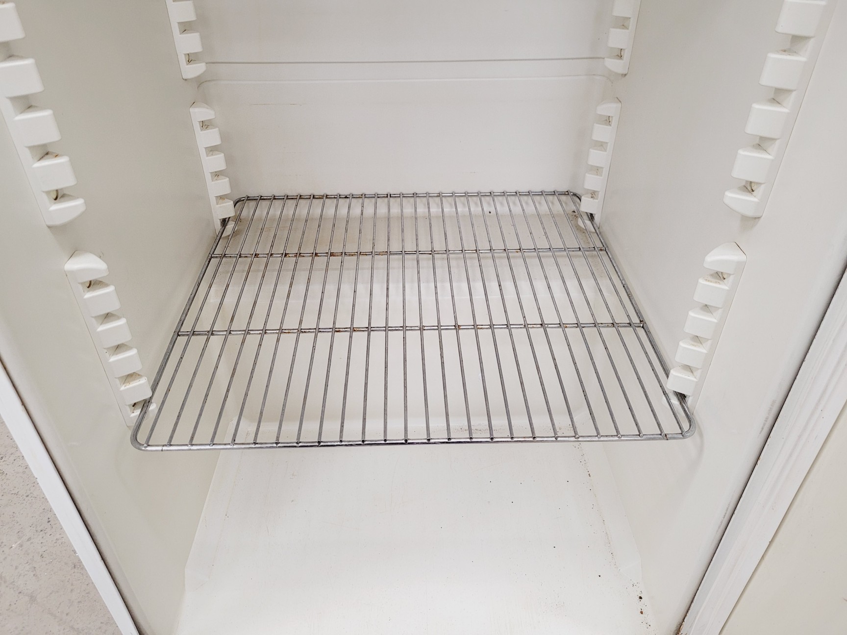 Image of Gallenkamp Cooled Incubator w/ Timed Cycling App. No 6B 7801 B