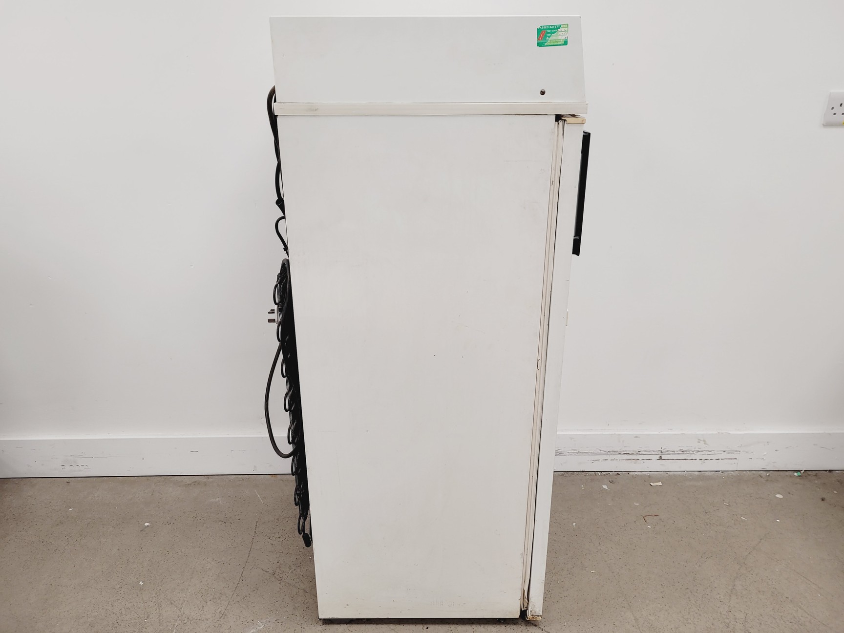 Image of Gallenkamp Cooled Incubator w/ Timed Cycling App. No 6B 7801 B