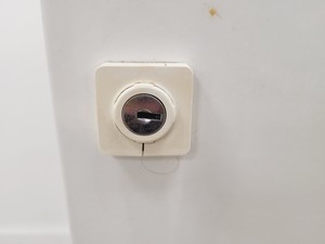 Thumbnail image of Gallenkamp Cooled Incubator w/ Timed Cycling App. No 6B 7801 B