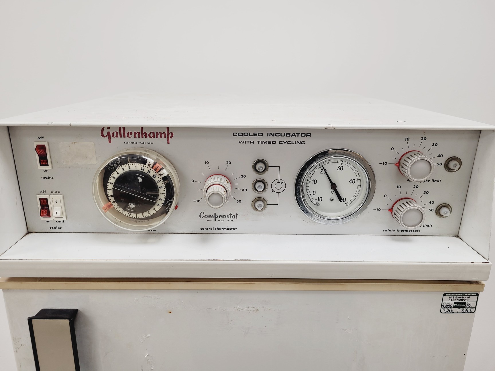 Image of Gallenkamp Cooled Incubator w/ Timed Cycling App. No 6B 7801 B