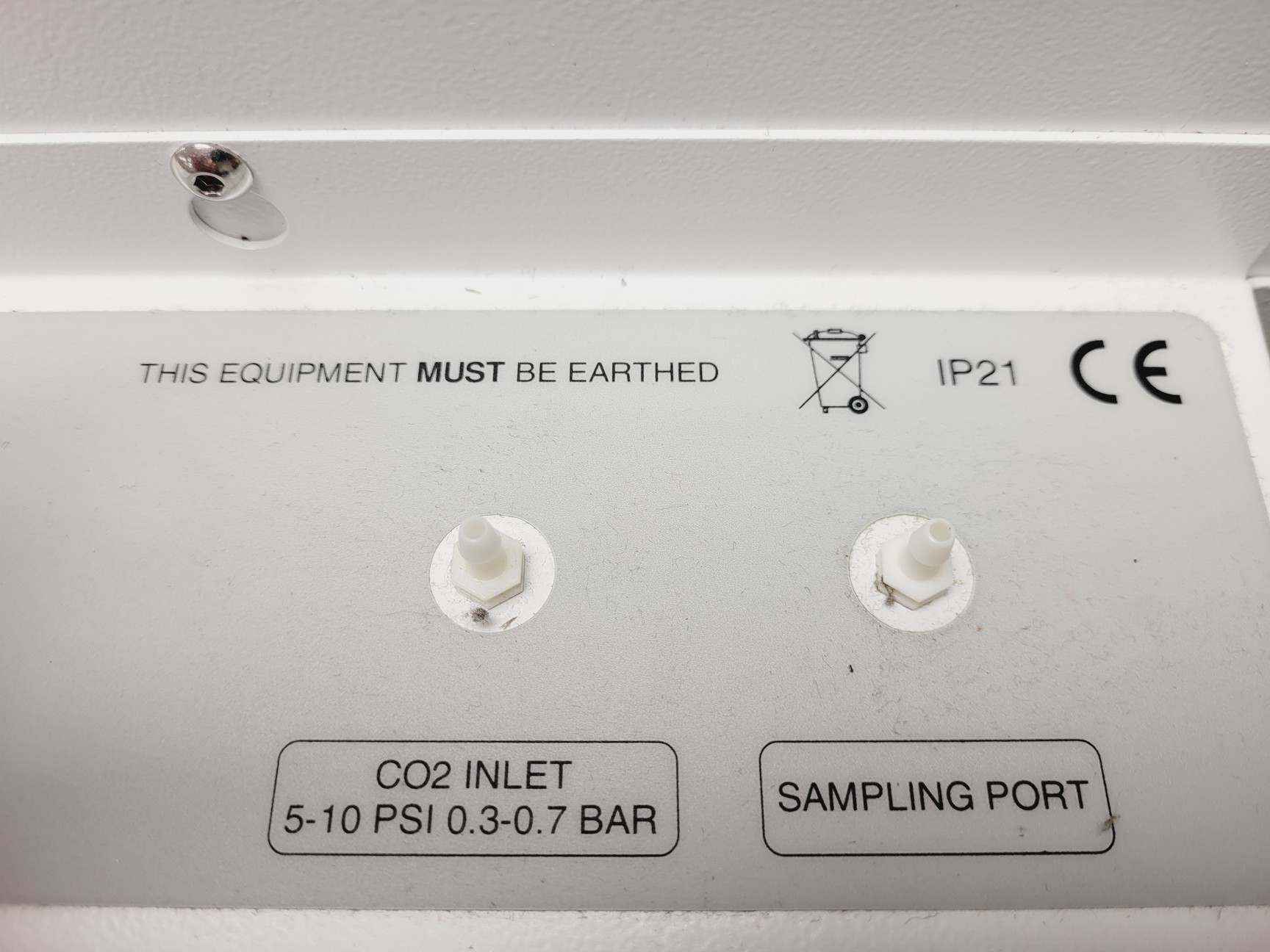 Image of LEEC Precision 190D Culture Safe CO2 Incubator