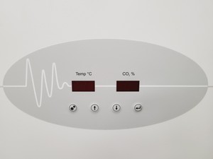 Thumbnail image of LEEC Precision 190D Culture Safe CO2 Incubator