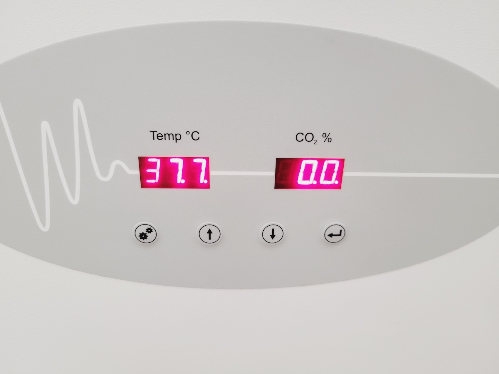 Image of LEEC Precision 190D Culture Safe CO2 Incubator