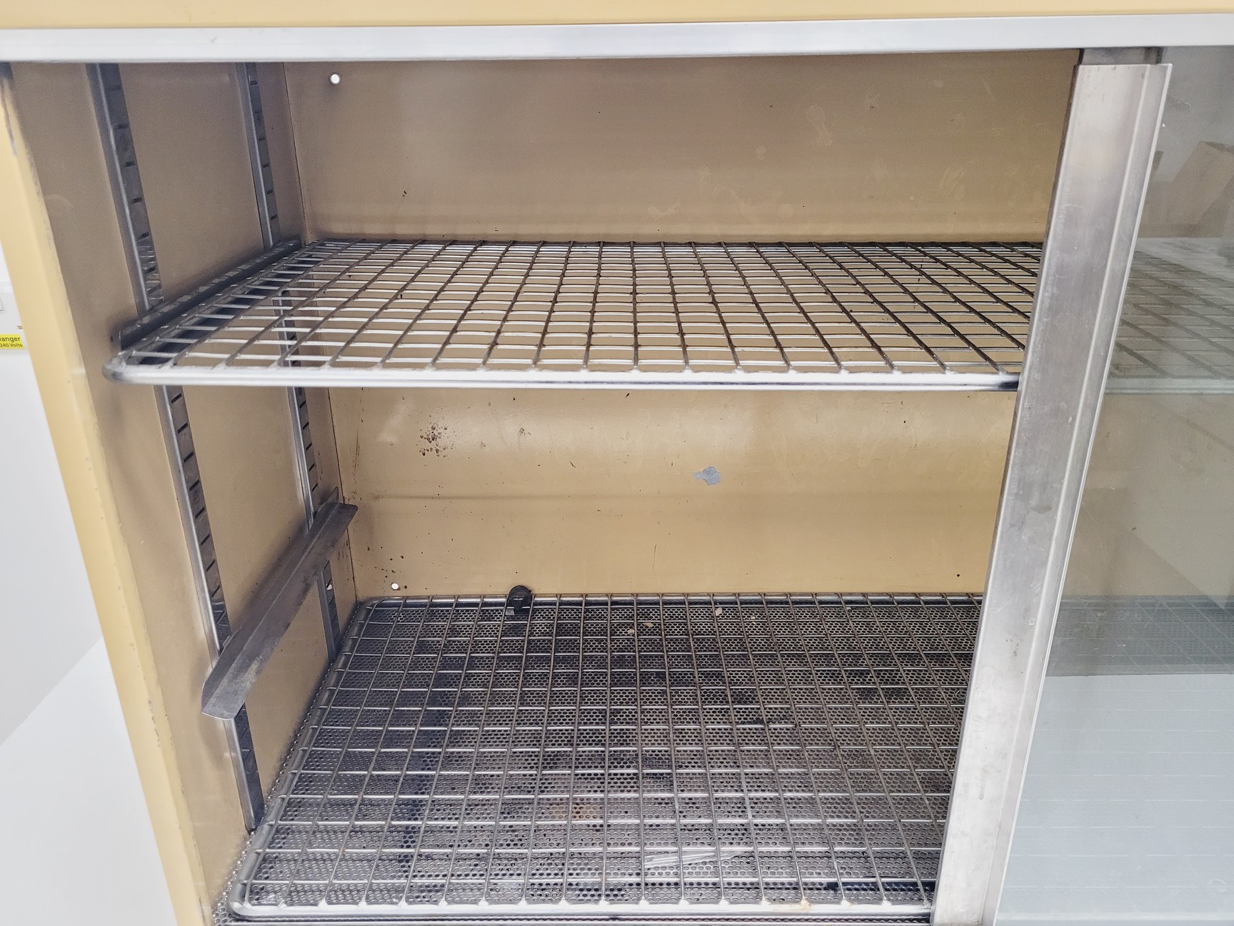 Image of LEEC LSS Drying Cabinet