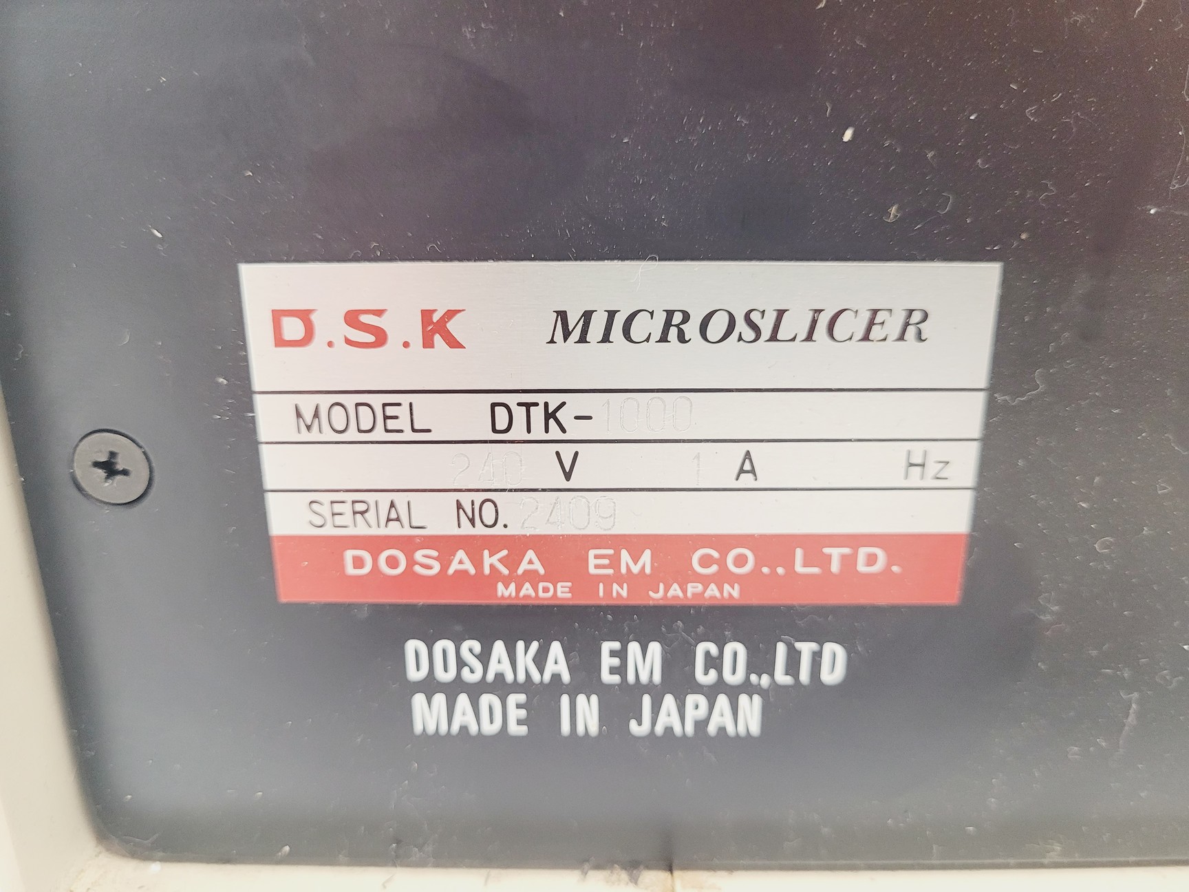 Image of D.S.K DTK-1000 Microslicer Vibrating Blade Microtome Tissue Slicers Lab