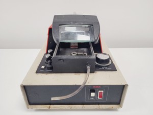 Thumbnail image of D.S.K DTK-1000 Microslicer Vibrating Blade Microtome Tissue Slicers Lab