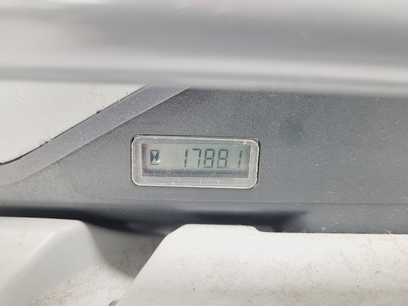 Image of BOC Edwards XDS10 Scroll Vacuum Pump