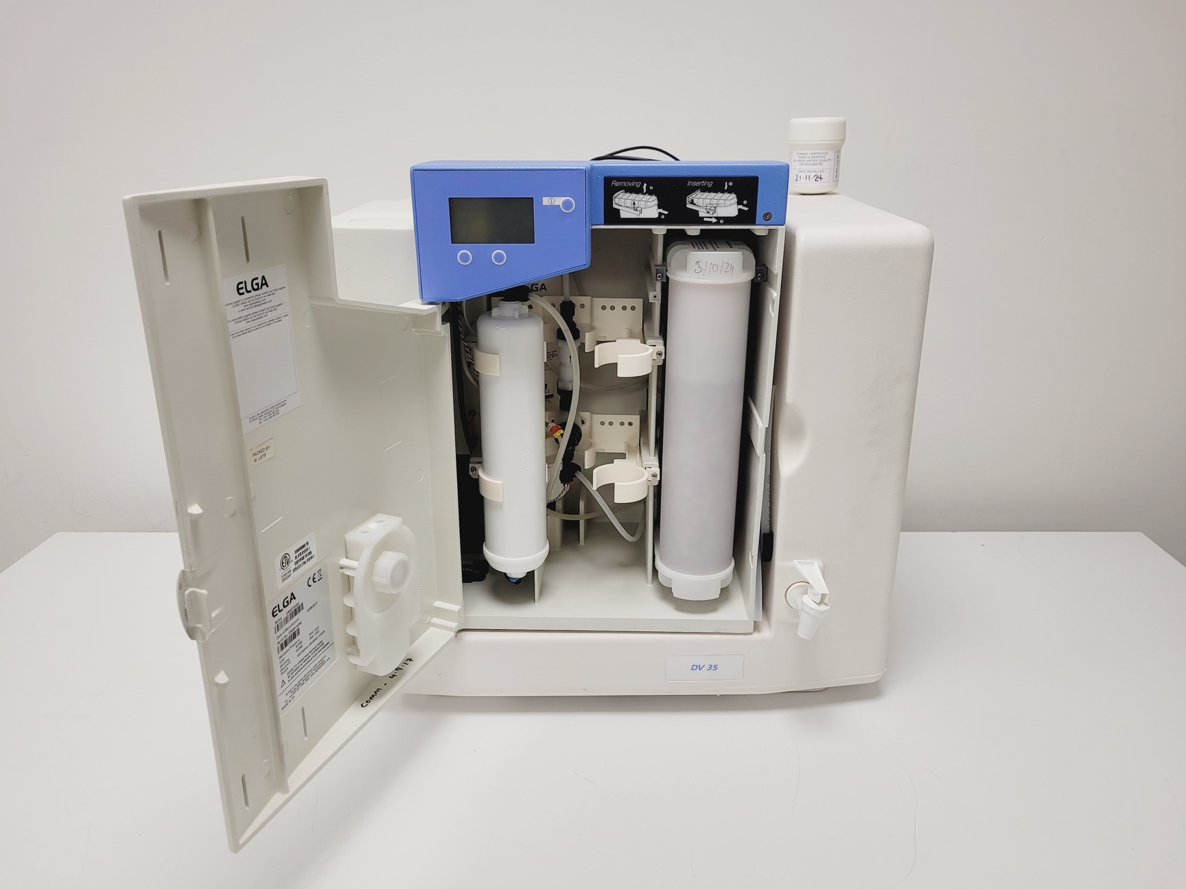 Image of ELGA Purelab Option Option-S 7 Water Purifier & DV 35 Reservoir