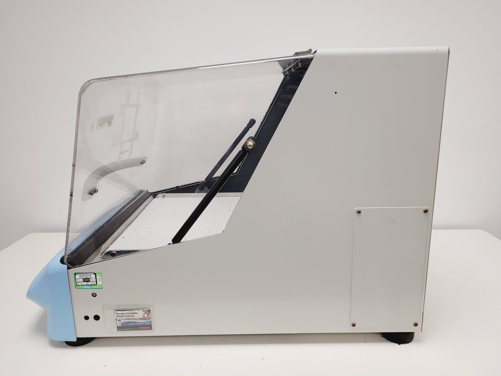 Image of Thermo Scientific Max Q 4000 Shaking Incubator