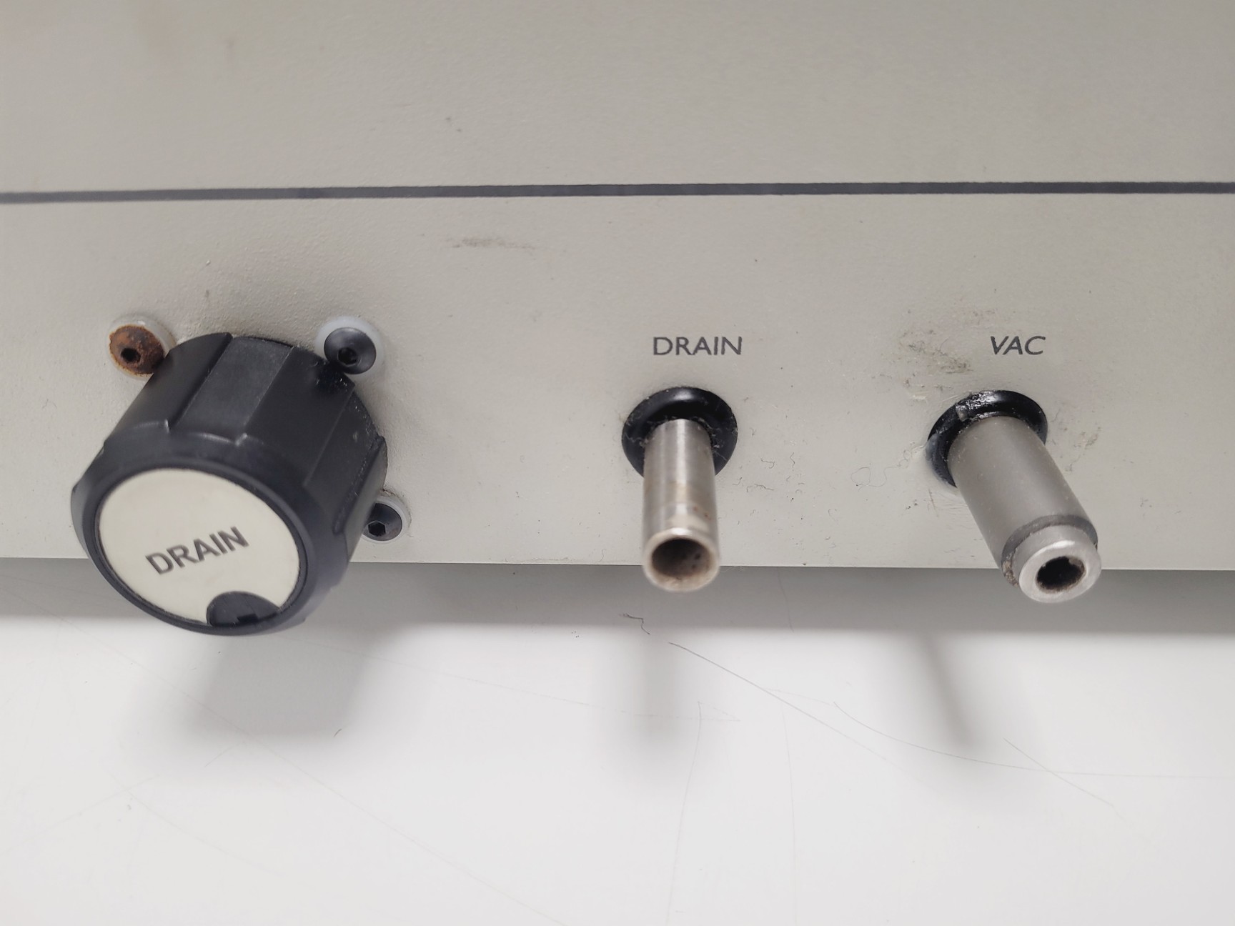 Image of Thermo Savant MICROMODULYO Freeze Dryer