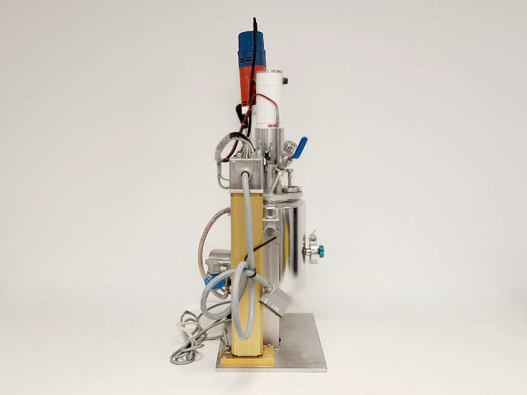 Image of Esco Labor Model EL3 Dual Agitated Vacuum Laboratory One-Pot Homogeniser
