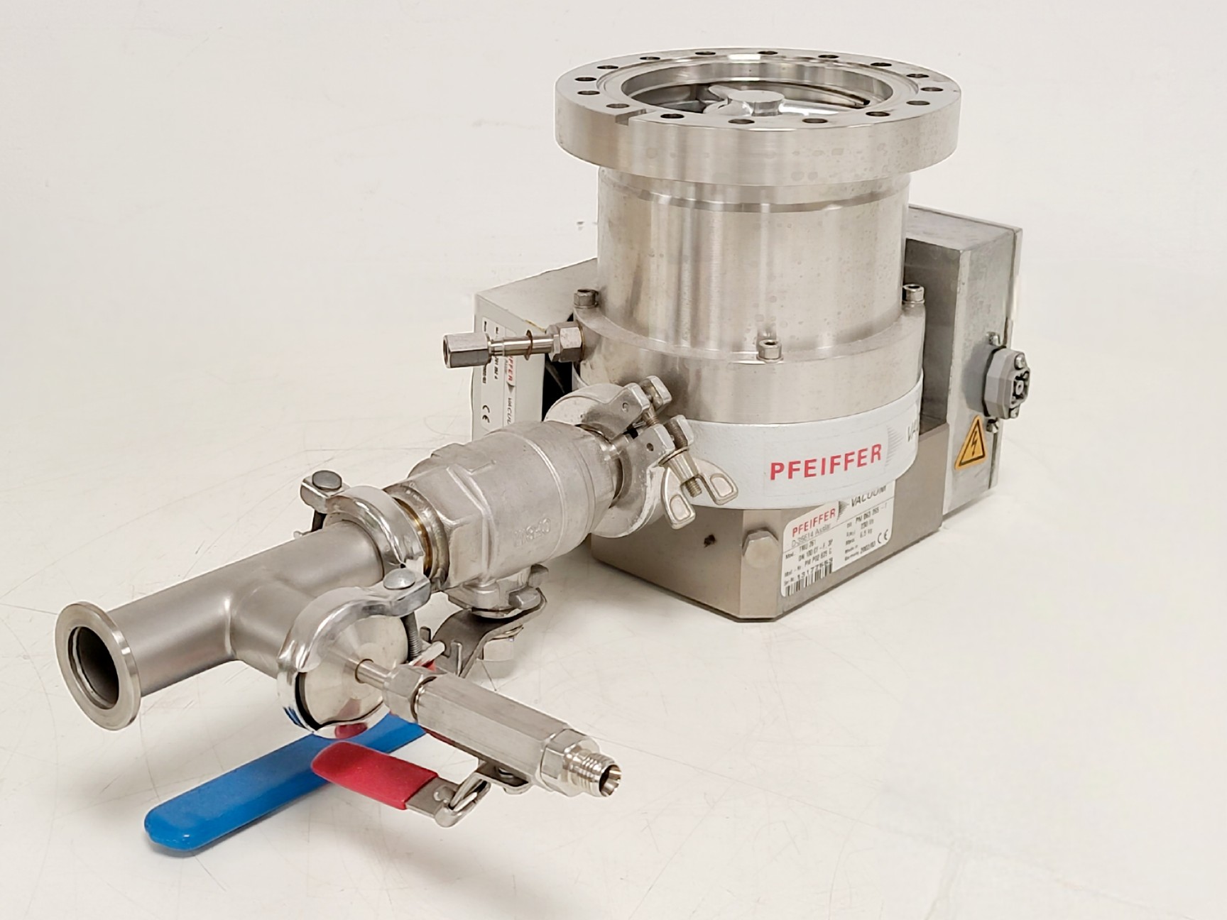 Image of Pfeiffer HiPace Turbo Molecular Pump Models TMU 261/TC600/PM Z01 252 A
