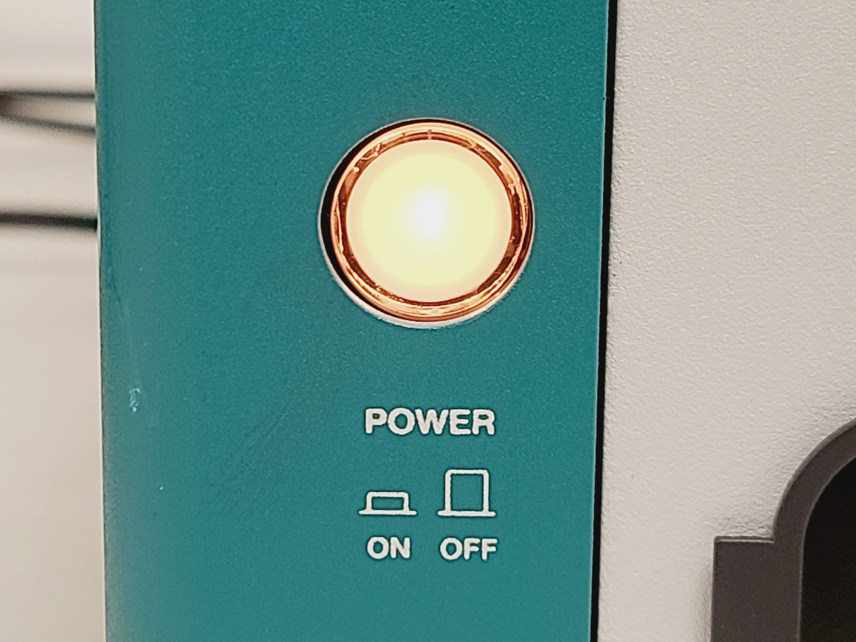 Image of  ECOCHEMIE Metrohm Autolab Potentiostat/Galvanostat - PGSTAT30