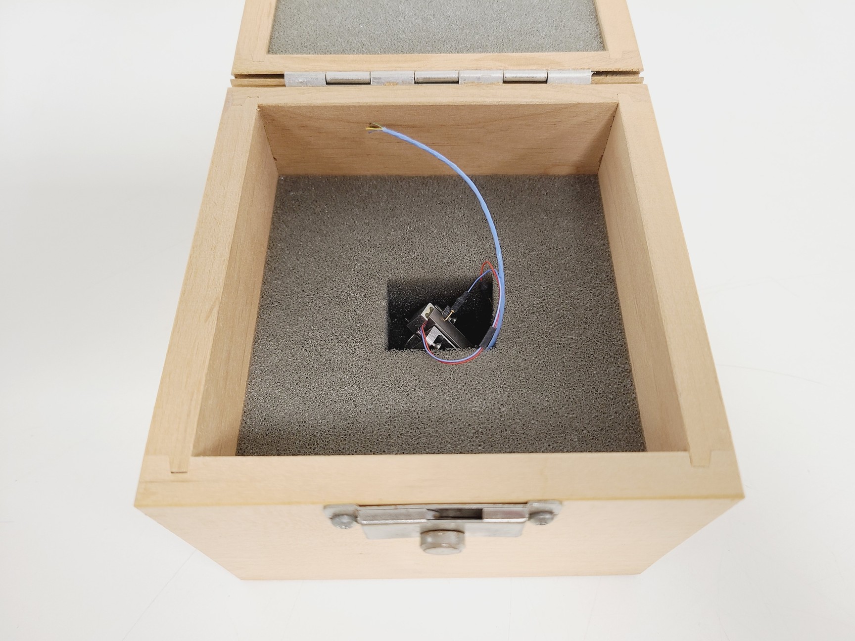 Image of TopoMetrix Atomic Force Microscope (AFM/MFM/EMFM/Dry) Scanners