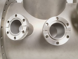 Thumbnail image of Stainless Steel UHV Vacuum Chamber with Multiple CF Ports