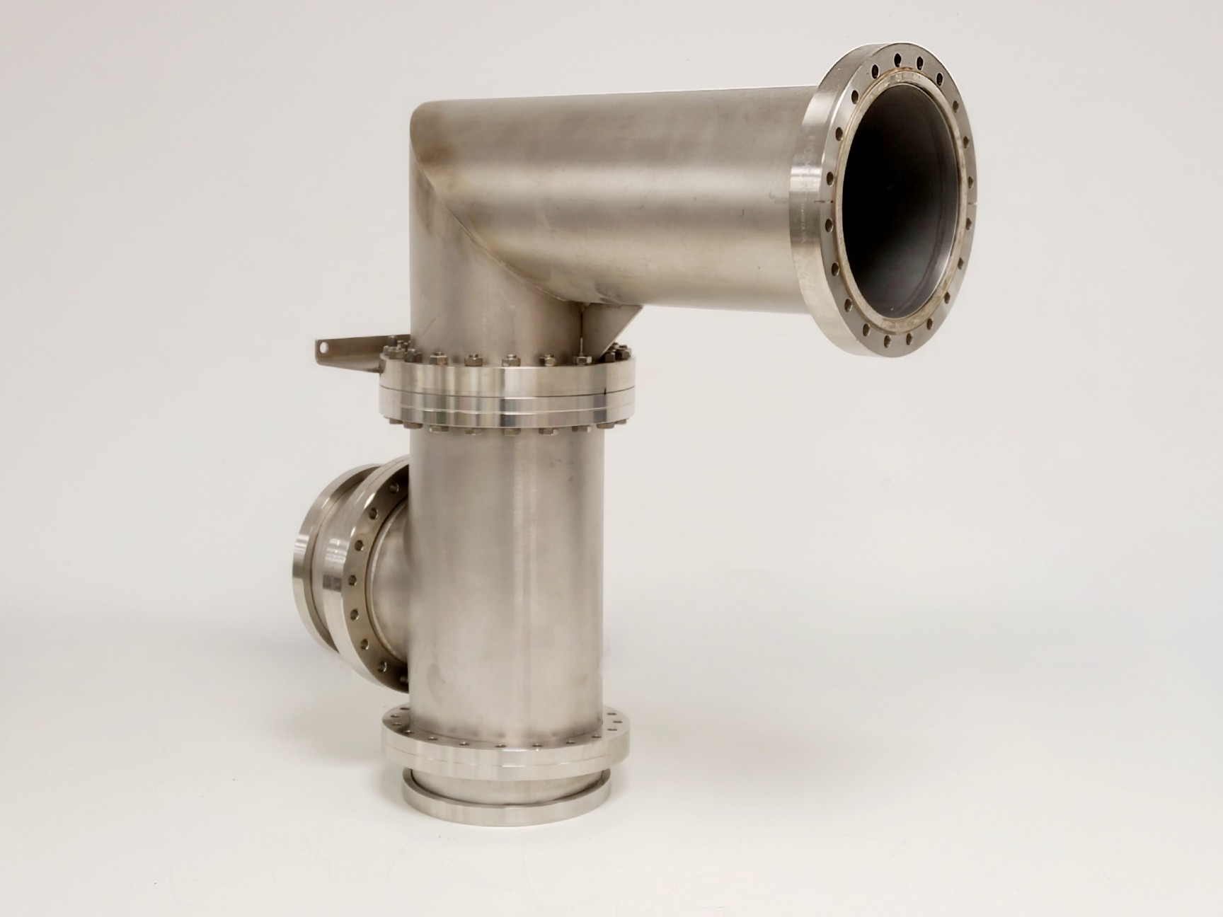 Image of MDC MFG Inc. Stainless Steel UHV Chamber Tee Section with CF Flanges