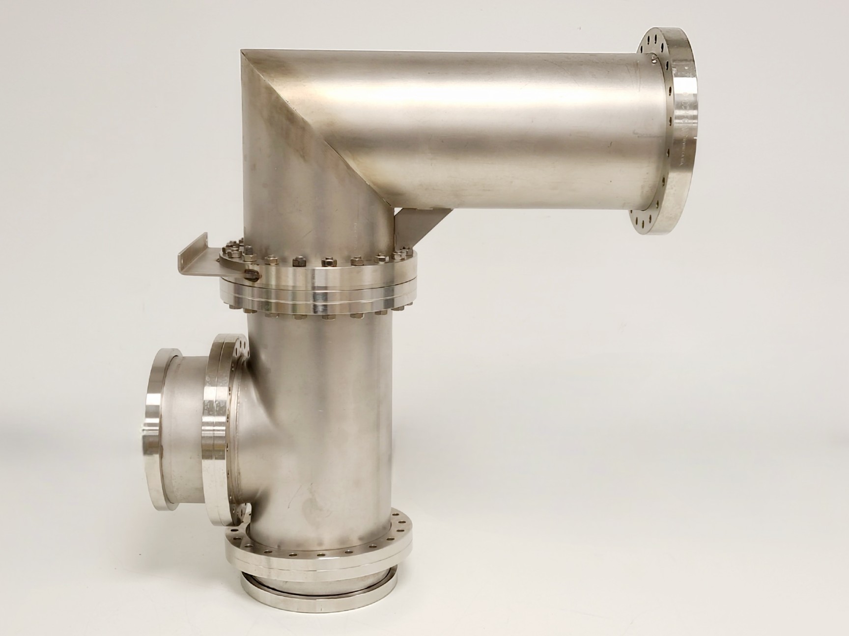 Image of MDC MFG Inc. Stainless Steel UHV Chamber Tee Section with CF Flanges