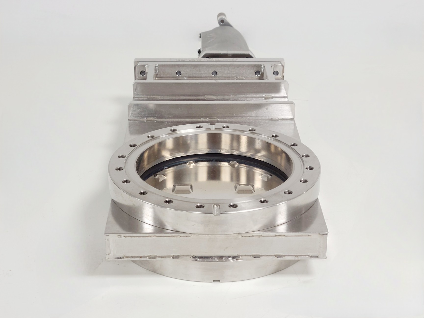 Image of VAT Series 10.4 Rectangular High Vacuum Gate Valve