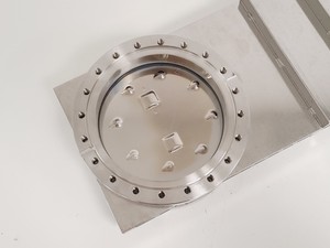 Thumbnail image of VAT Series 10.4 Rectangular High Vacuum Gate Valve