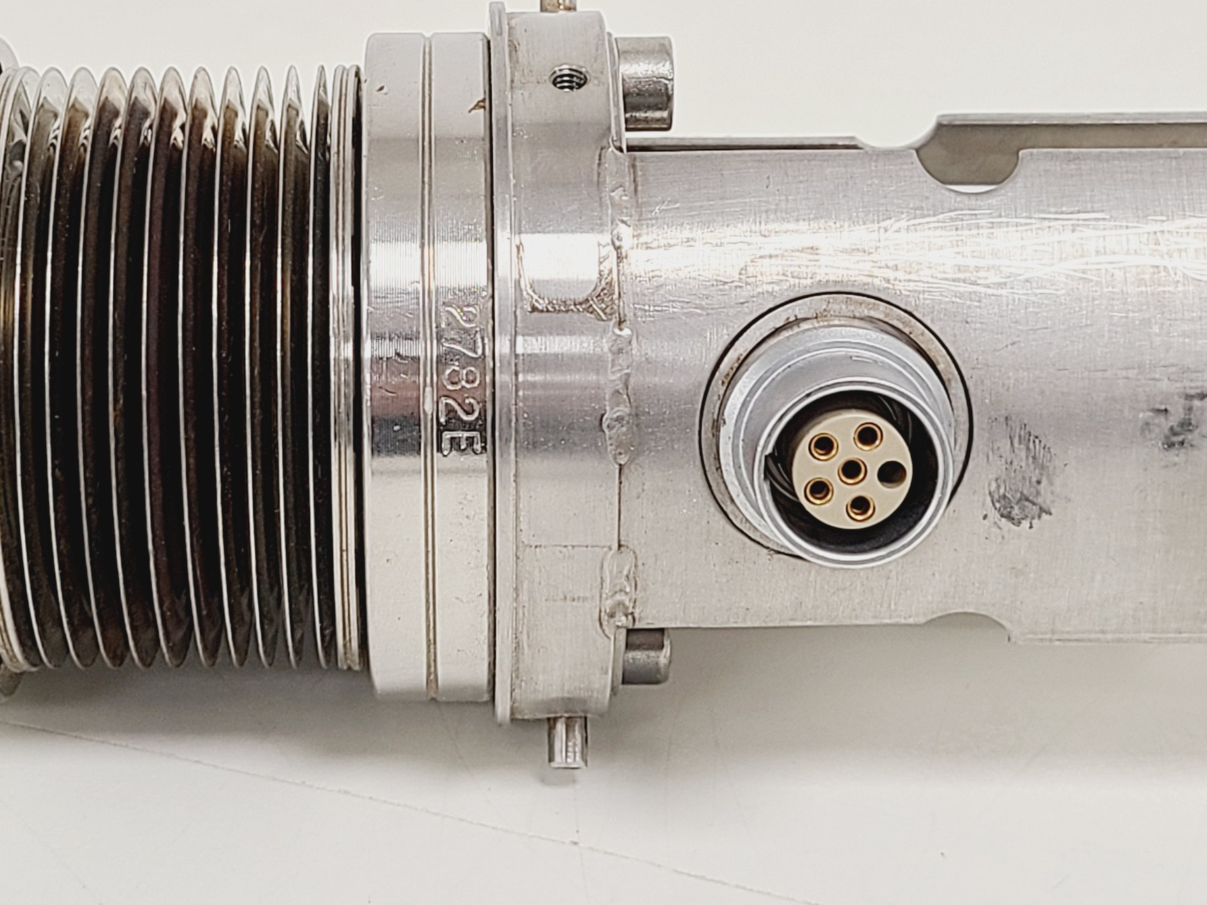 Image of Ultra High Vacuum (UHV) Effusion Cell for Preparation