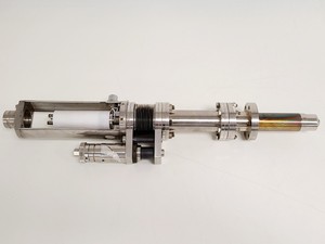 Thumbnail image of Ultra High Vacuum (UHV) Effusion Cell for Preparation