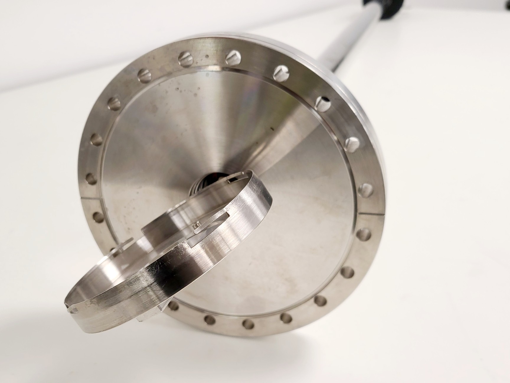 Image of High-Vacuum Transfer Arm (Linear Motion Feedthrough with Handle)